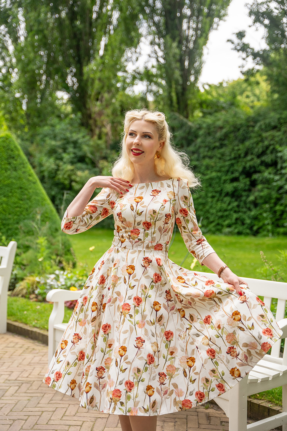 Robyn Floral Swing Dress